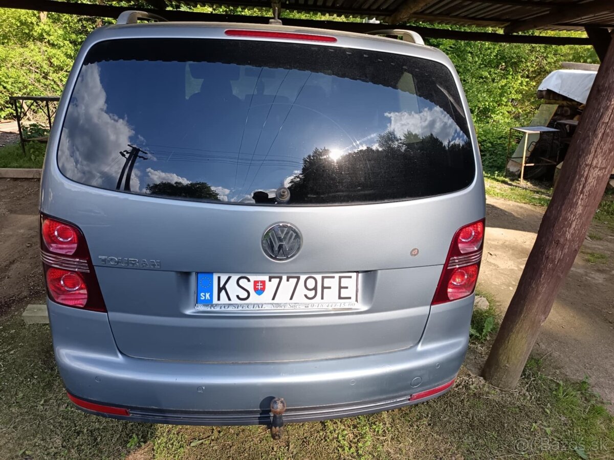 Predám VW TOURAN na náhradné diely