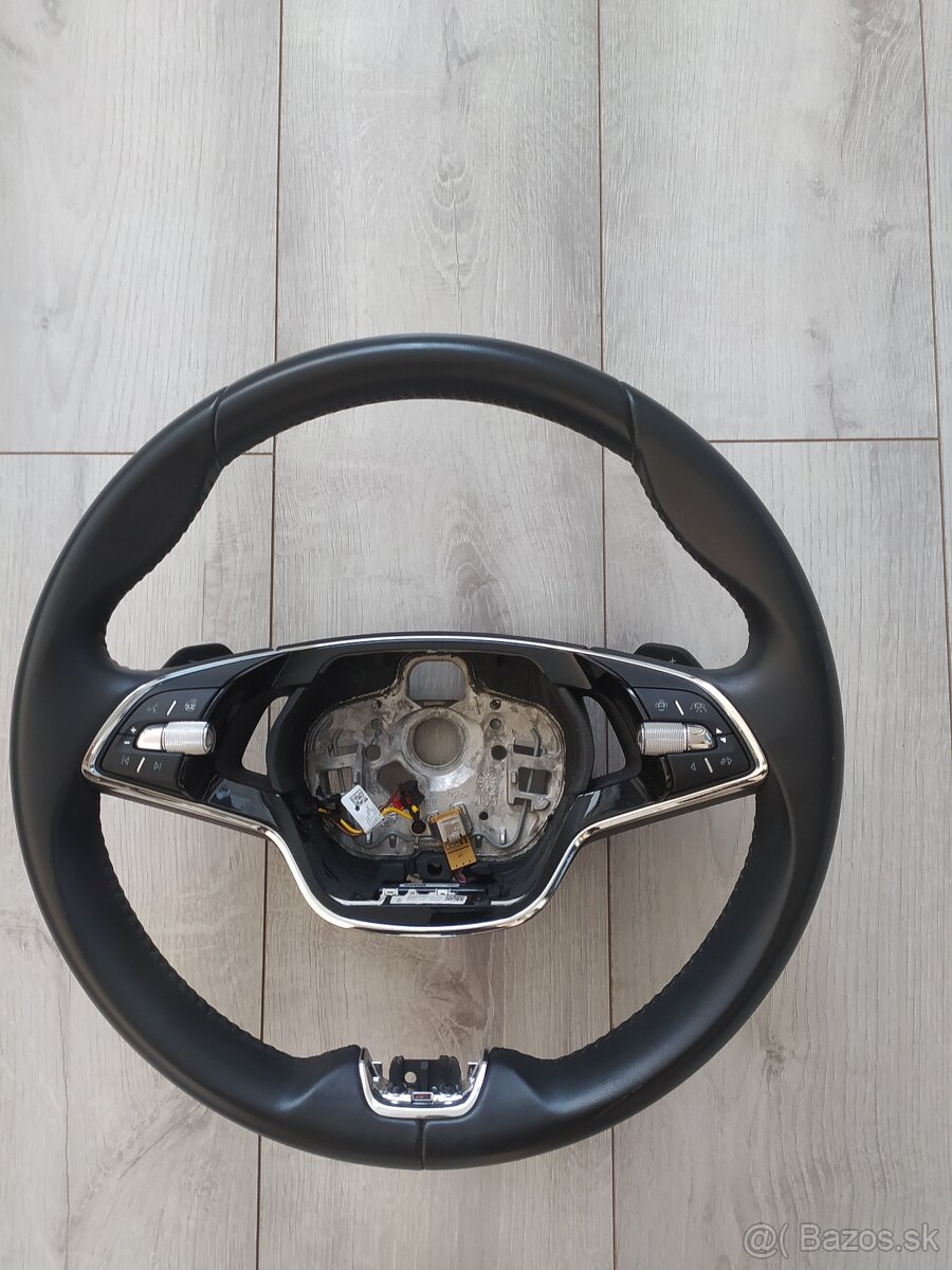 Volant Škoda Octavia 4 Fabia 4 kamiq karoq