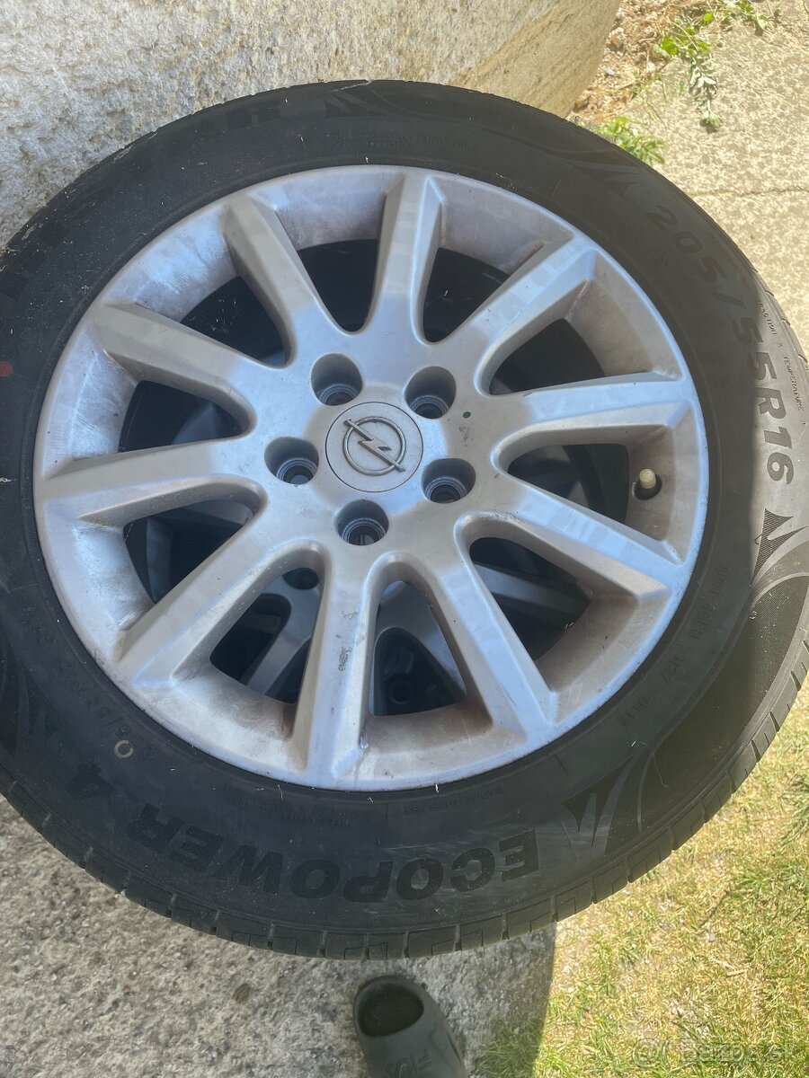 Opel Elektróny R16