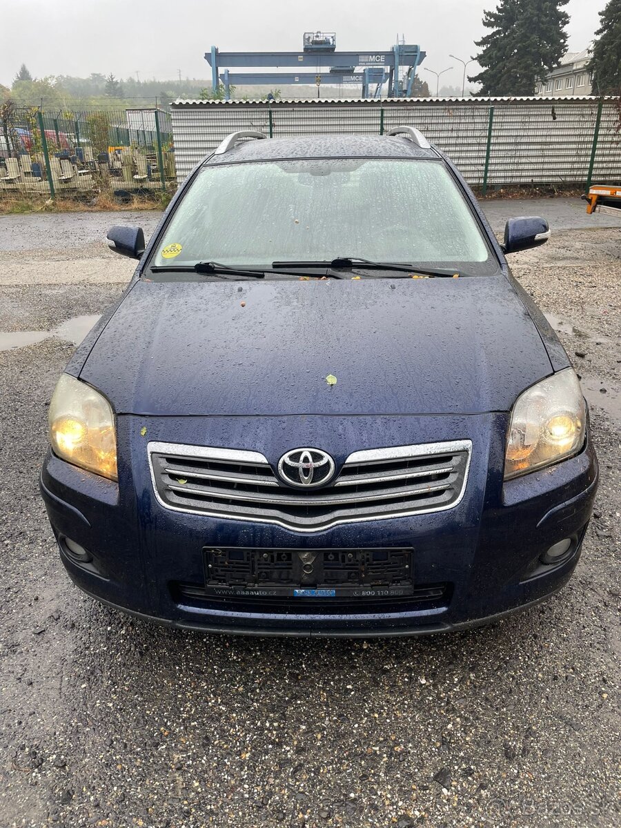 Toyota Avensis T25