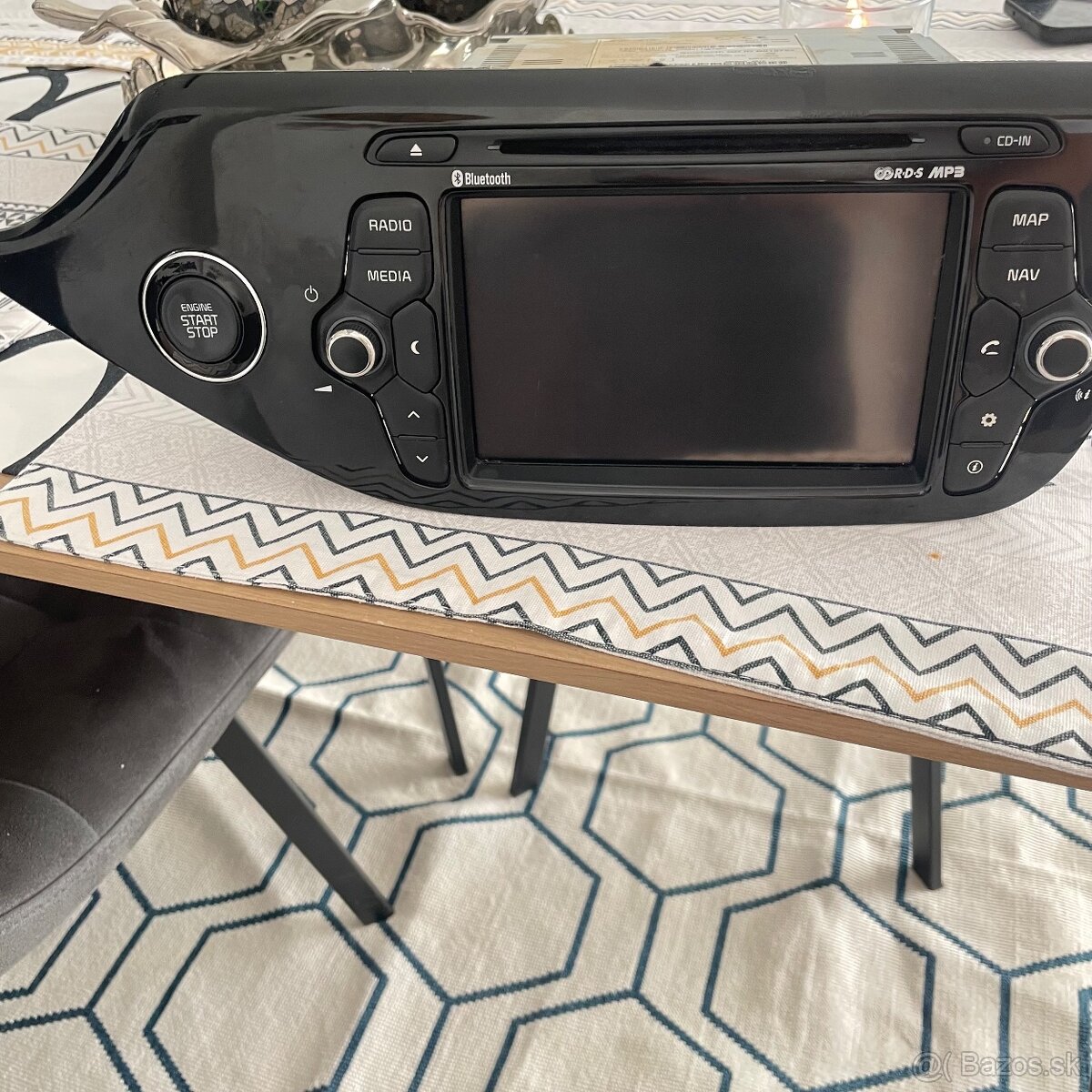 Kia Ceed rádio s navigáciou