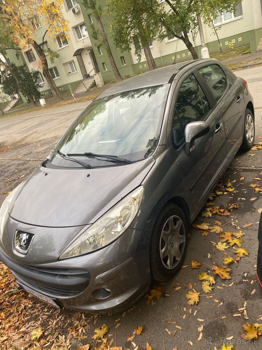 Peugeot 2007 1.4 Benzin 2009