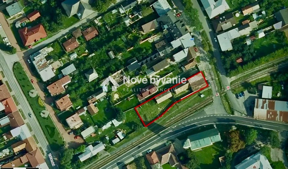 Historický dom vo Veľkej Lomnici – veľký pozemok