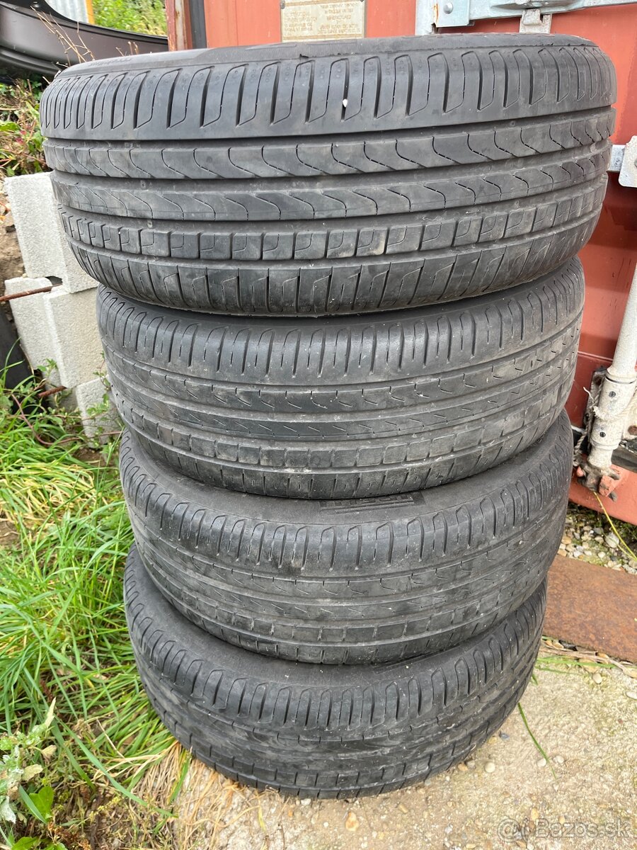 215/55 r 17 pirelli