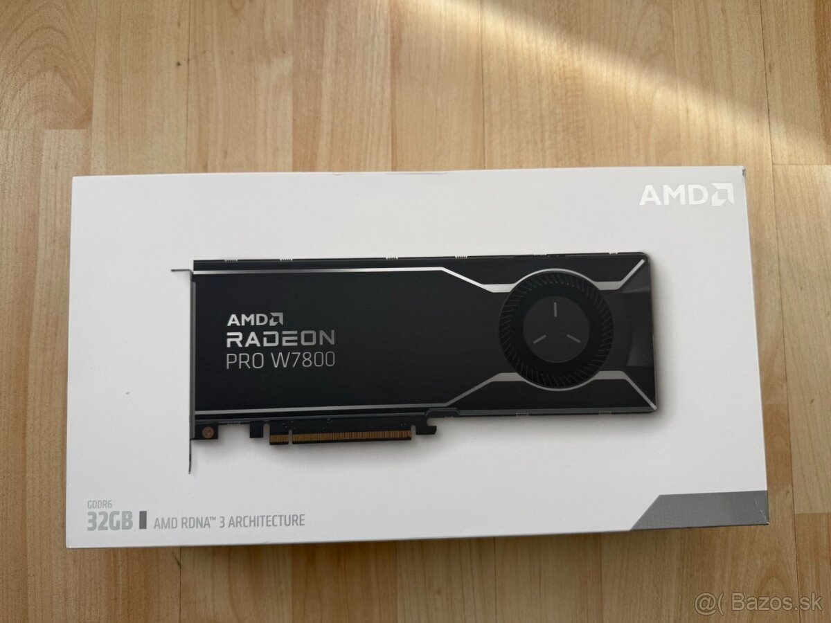 AMD Radeon PRO W7800 32 GB