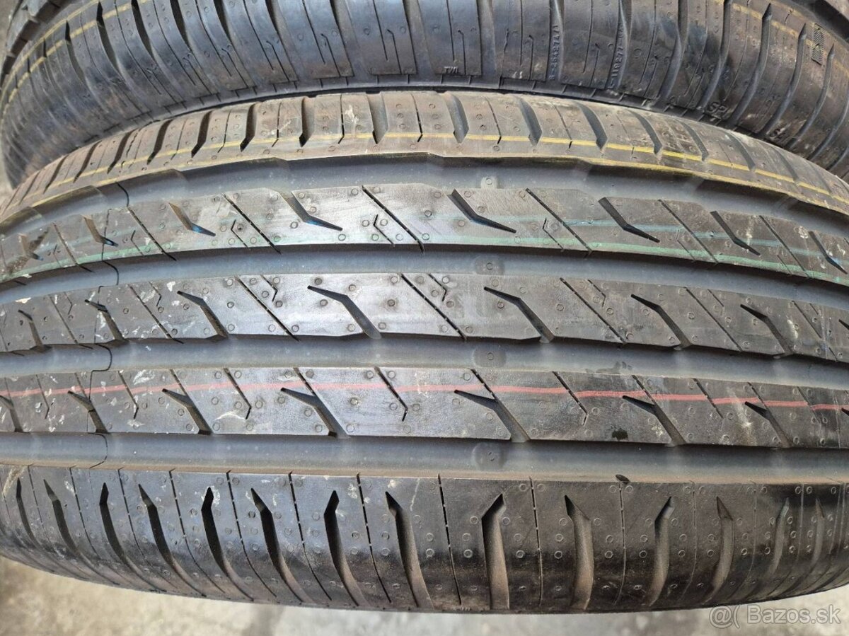 225/65 r17 letné 2 ks SEMPERIT - nejazdené
