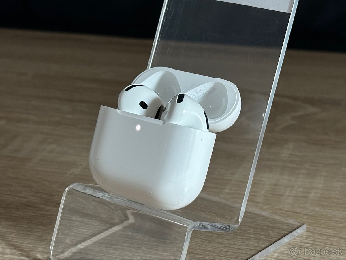 NOVÉ Apple AirPods 4 s ANC