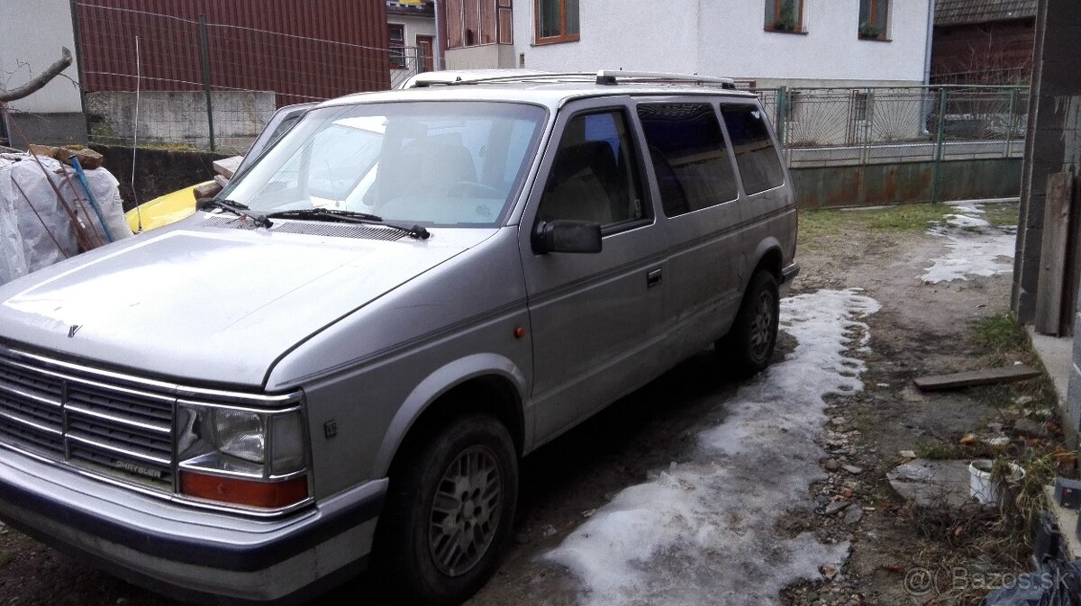 Predám, rozpredám chrysler voyager