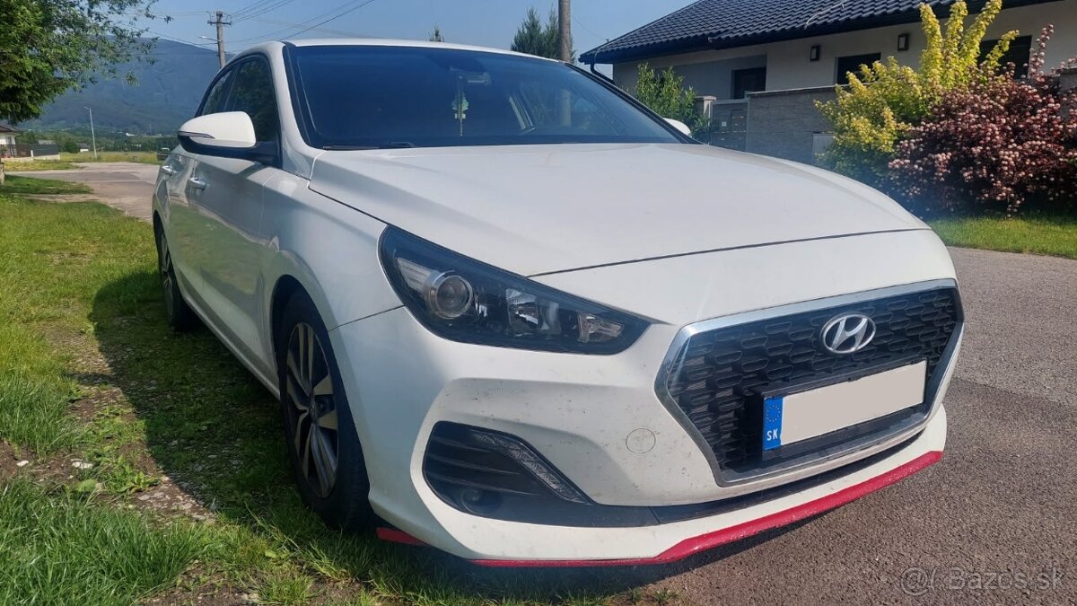 Predám Hyundai i30 Fastback