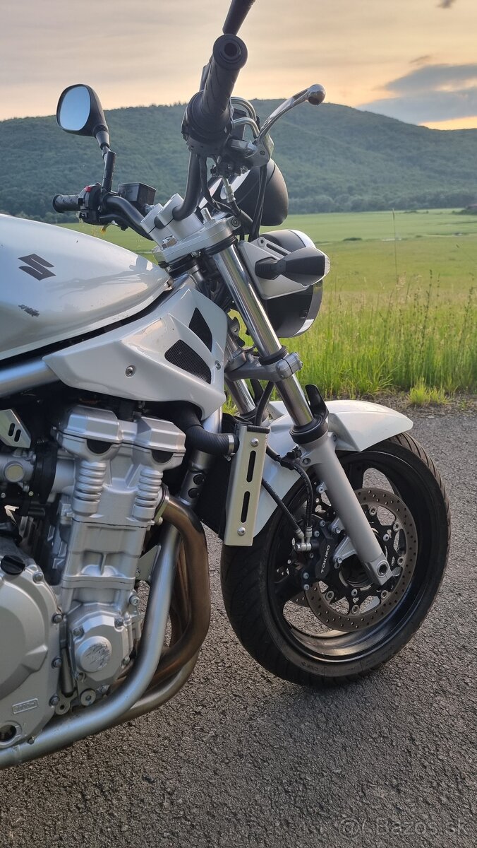 Suzuki Bandit GSF 650 rv. 2011