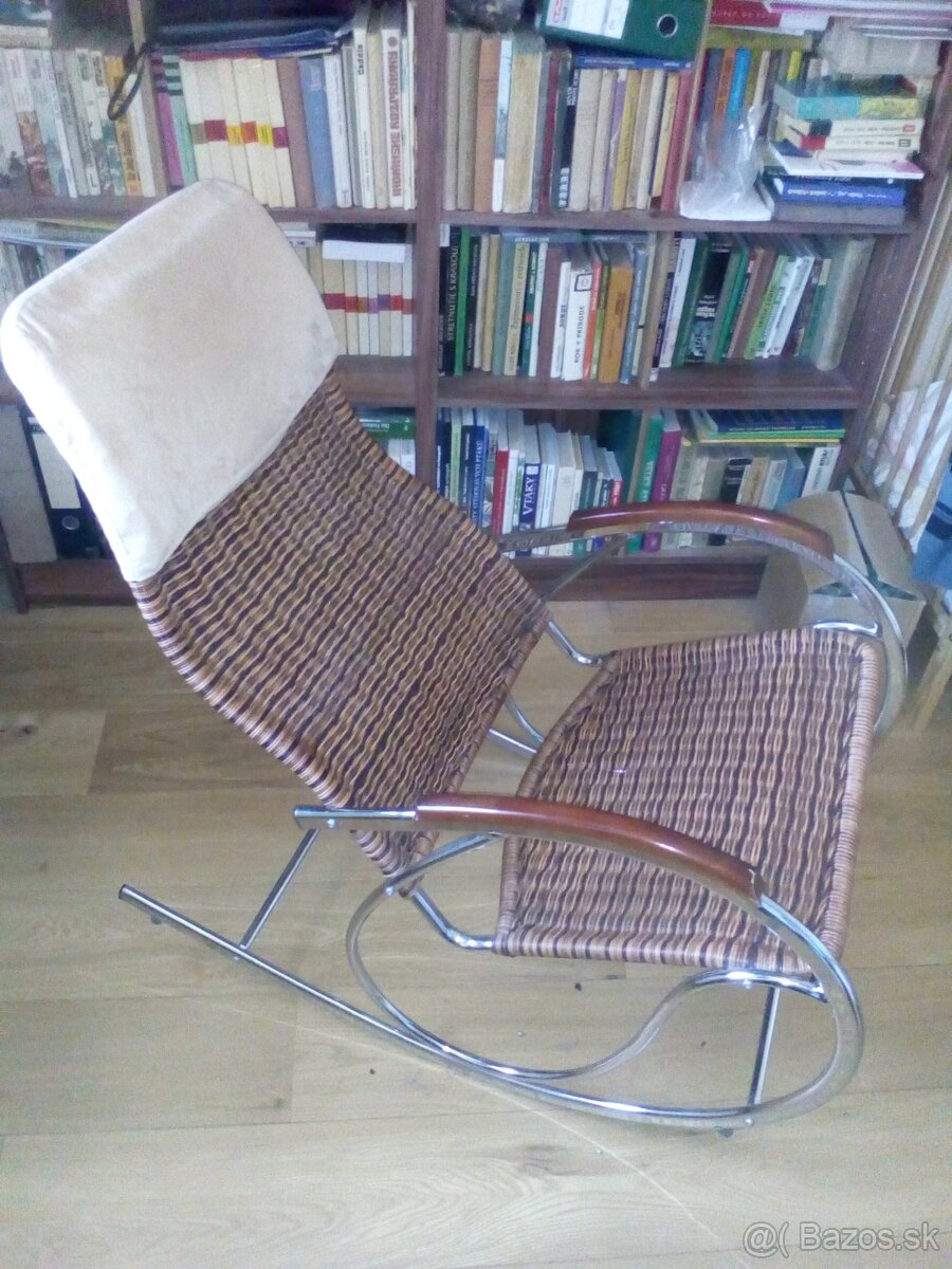 Hojdacie kreslo