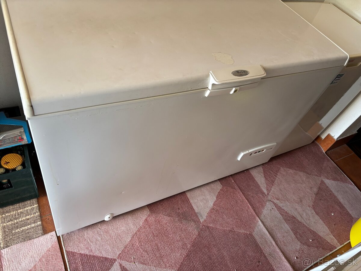 pultova mraznicka whirlpool