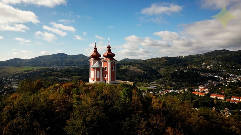 Jedinečný pozemok na samote pod Banskoštiavnickou kalváriou,