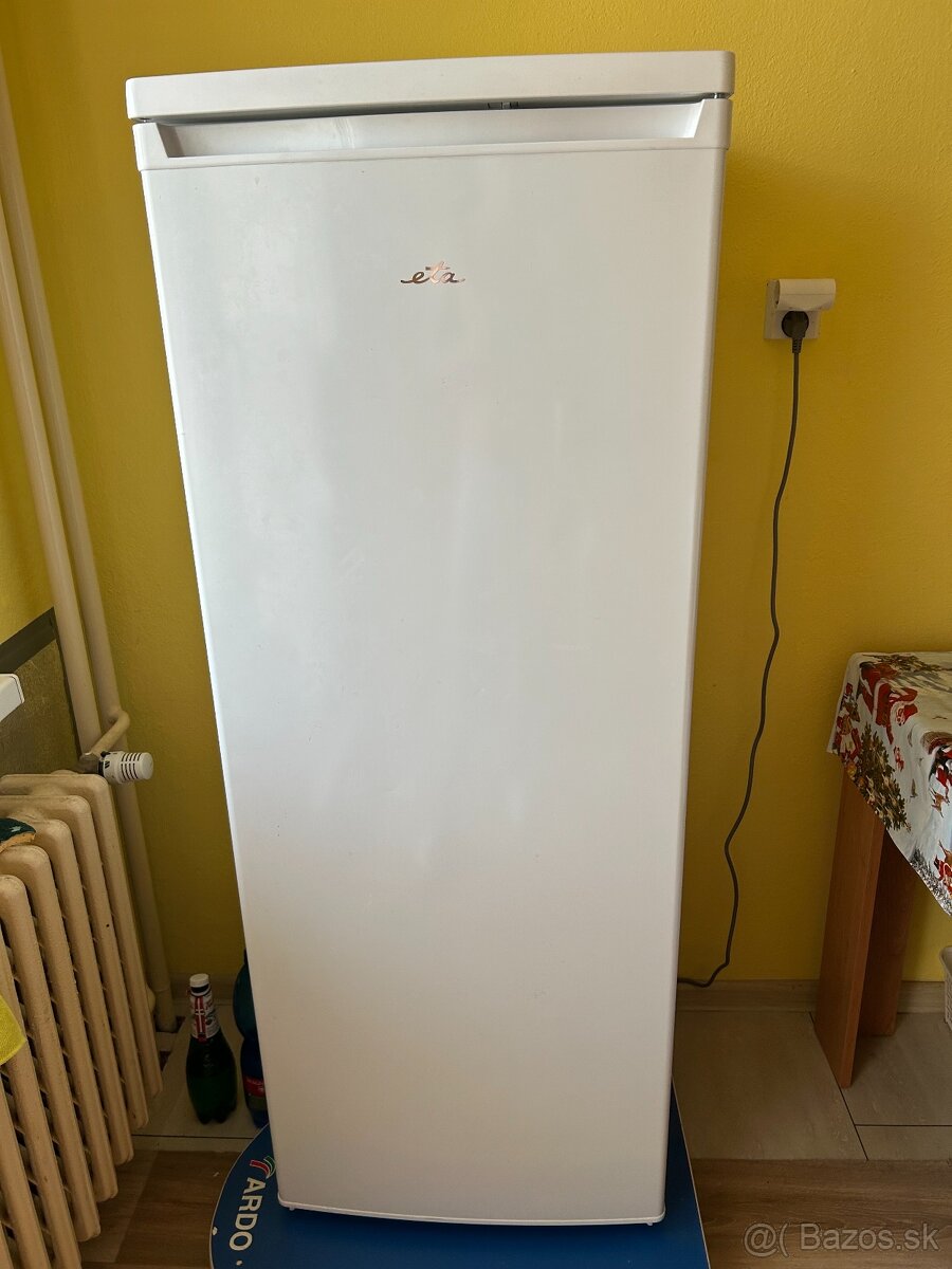 Predám chladničku ETA