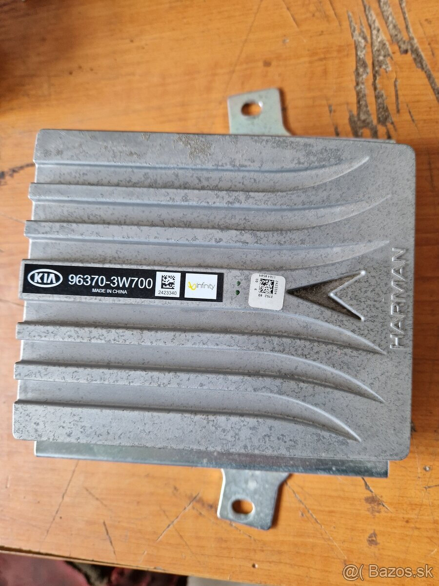Zosilňovač Harman 96370-3W700 kia