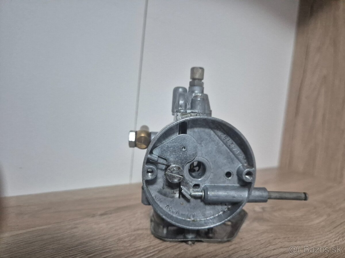 Predám babetta karburátor 207