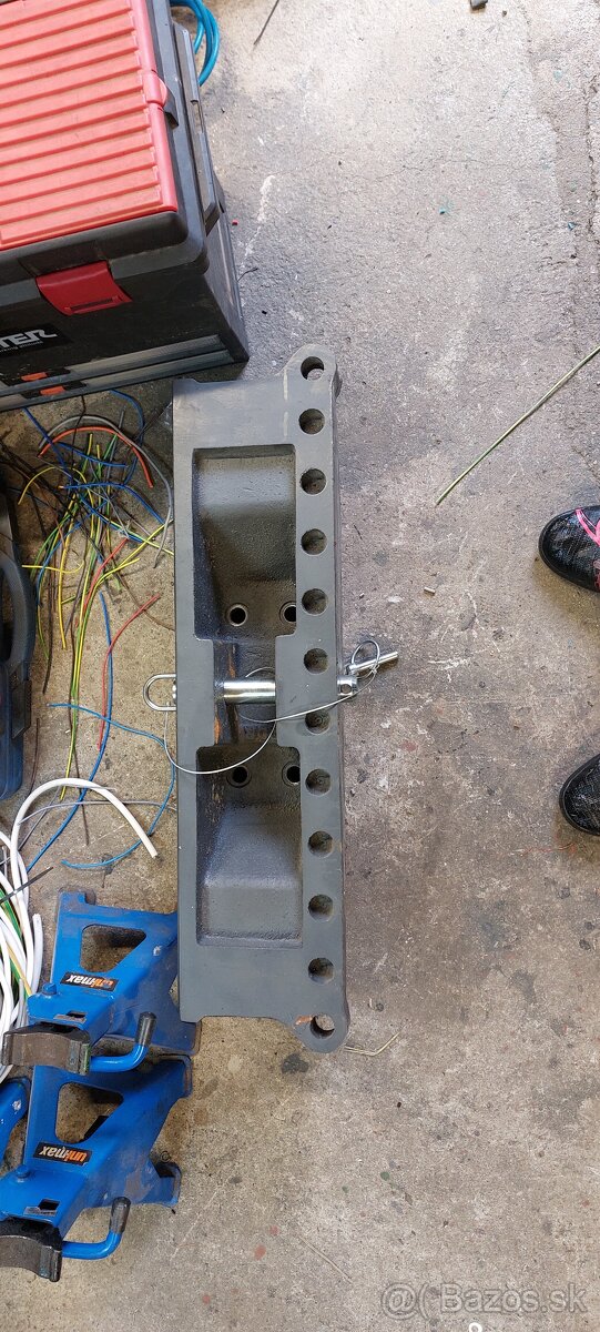 Predám držiak závaží