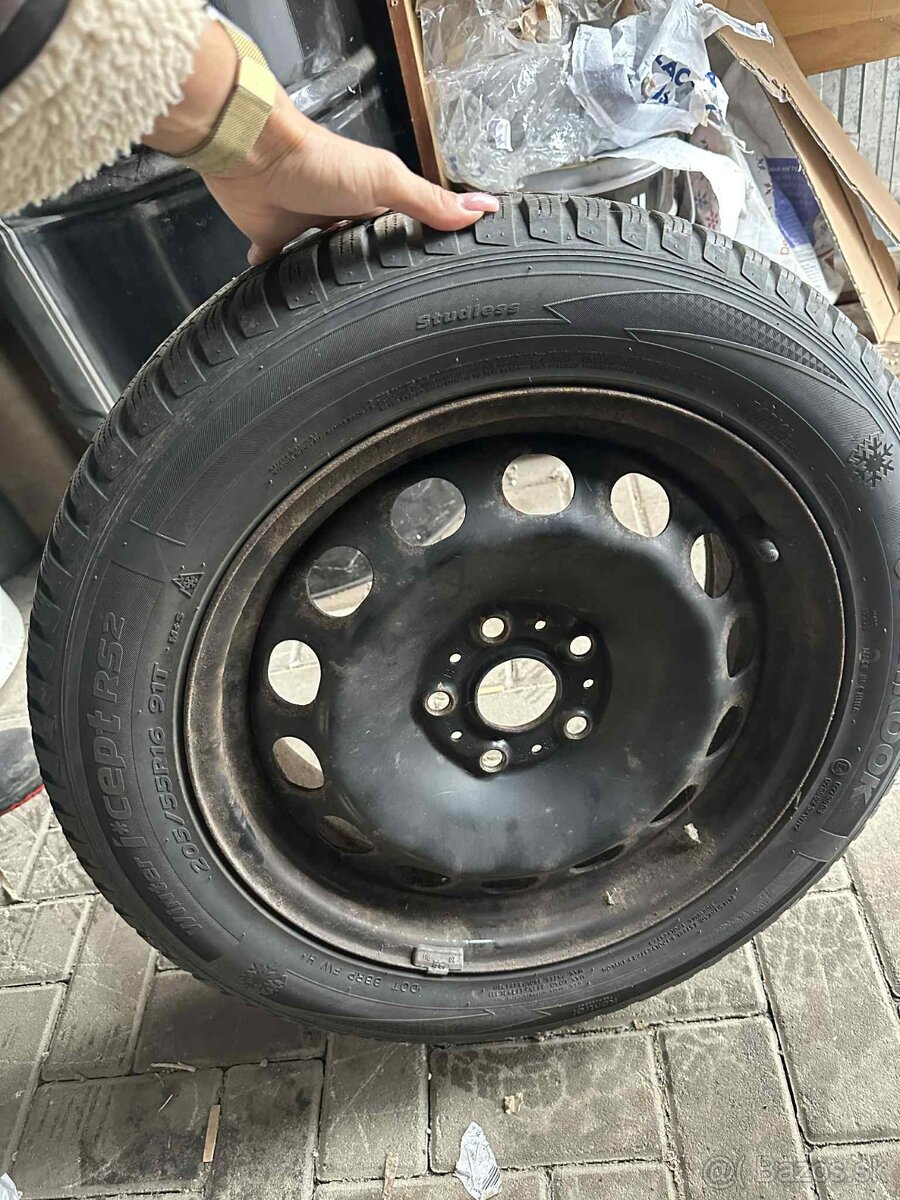 Plechové disky R16 5x112 so zimnými pneu