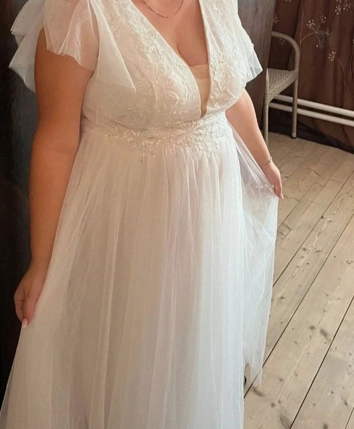 svadobné šaty veľkosť XL