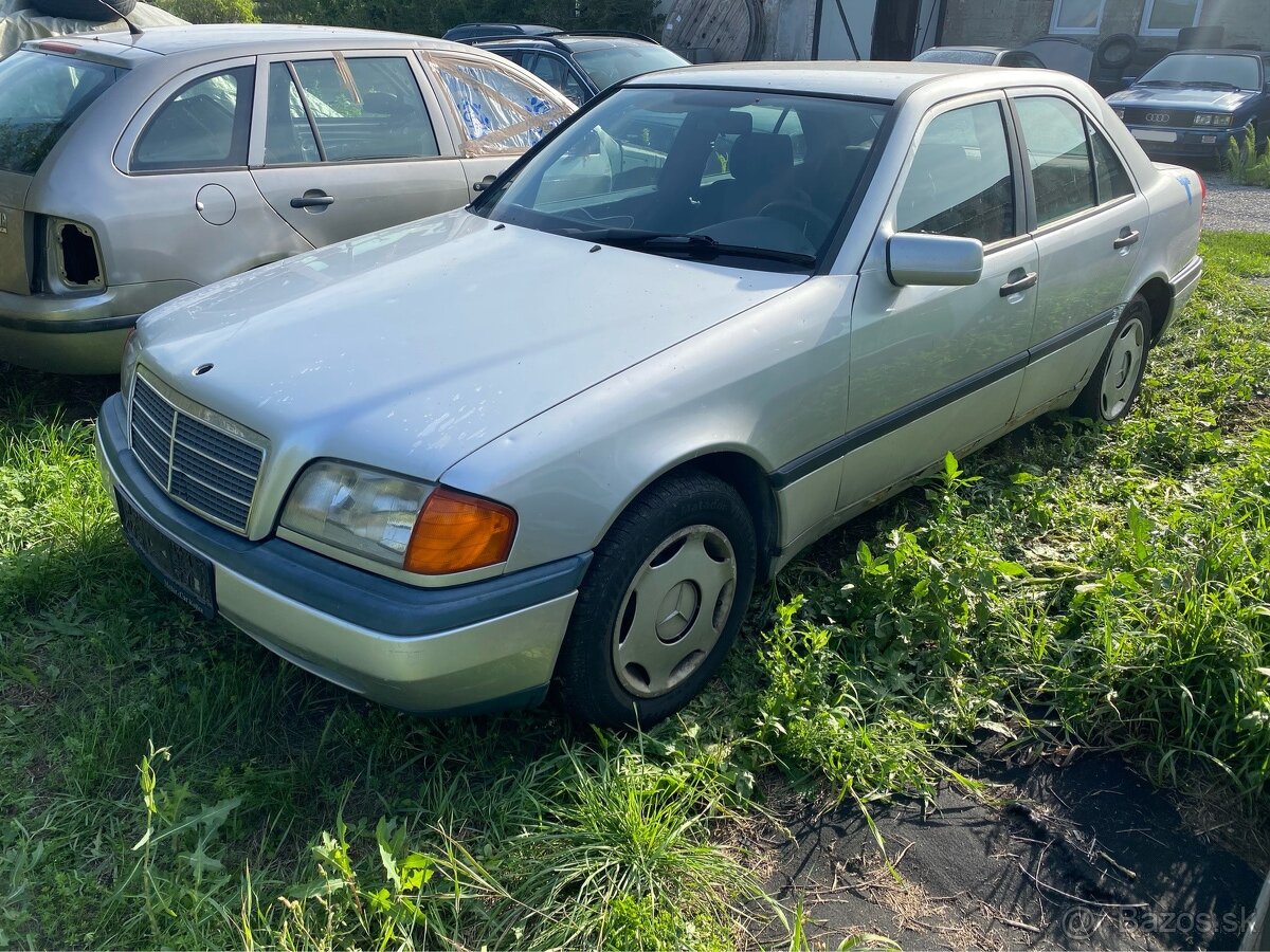 Mercedes C220 W202 Diely