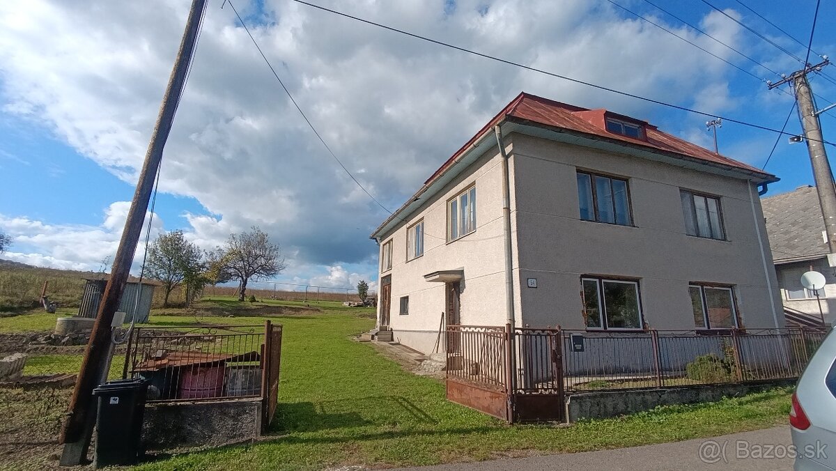 Rodinný dom s pozemkom