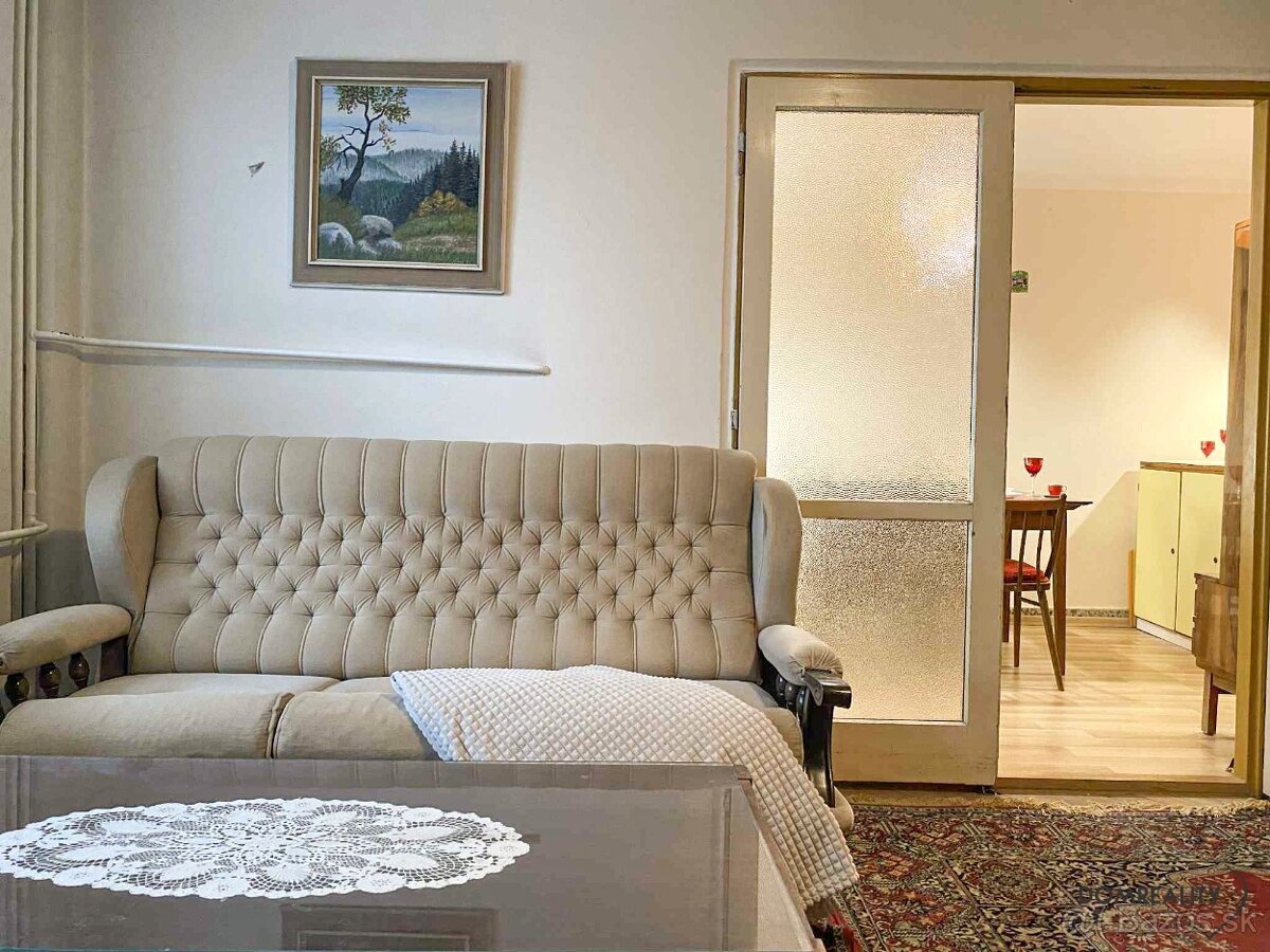 Na predaj 3 izbový byt s loggiou v mesta Stará Turá