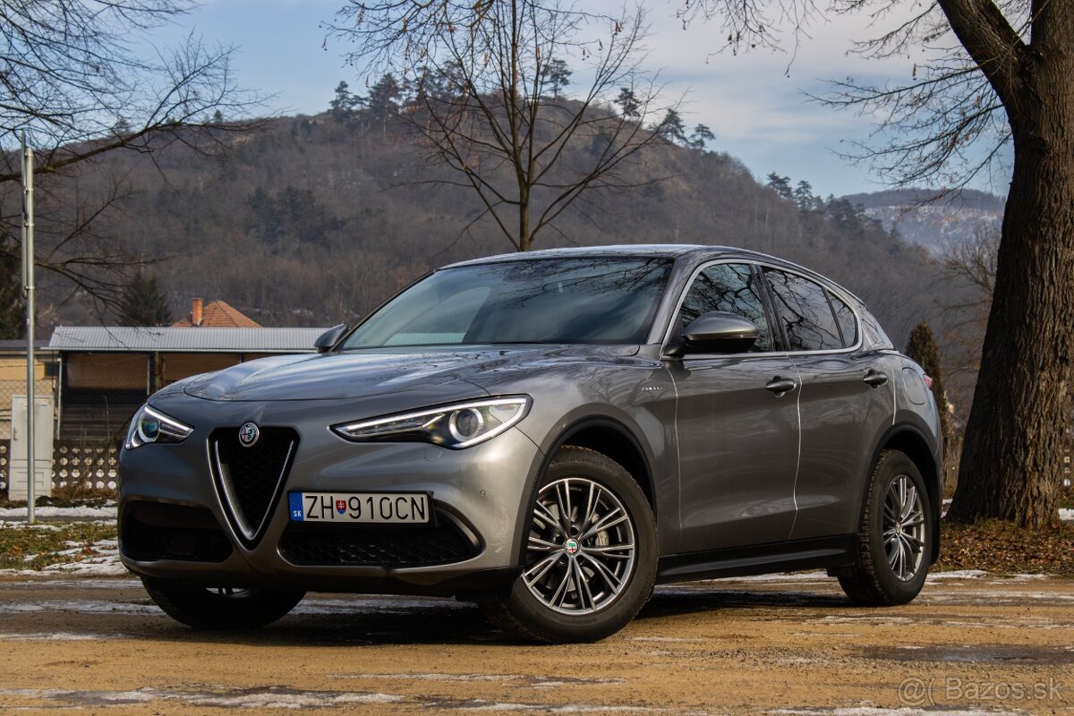 Alfa Romeo Stelvio 2021