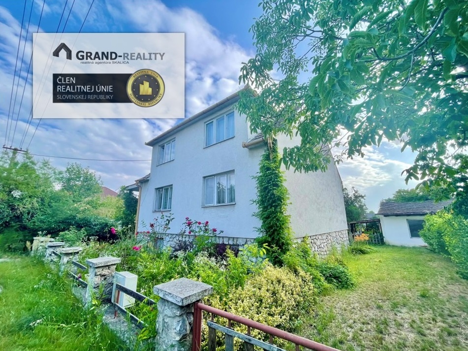ZĽAVNENÉ • Na predaj dom s veľkým pozemkom v obci Brodské
