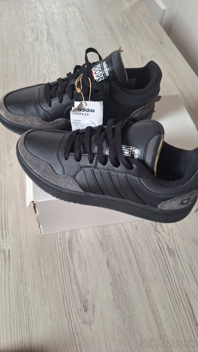 Nové adidas botasky tenisky 40