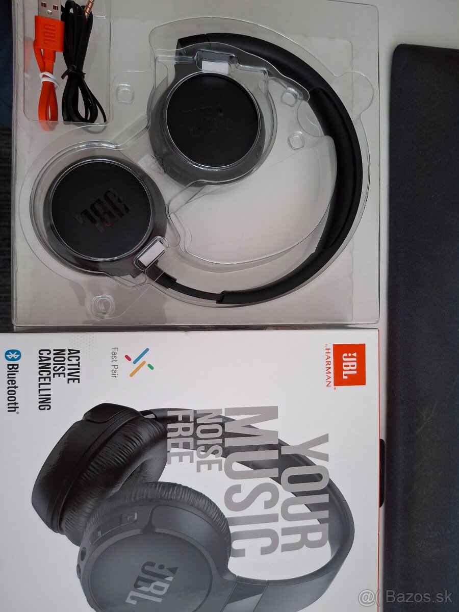 JBL Tune 660nc