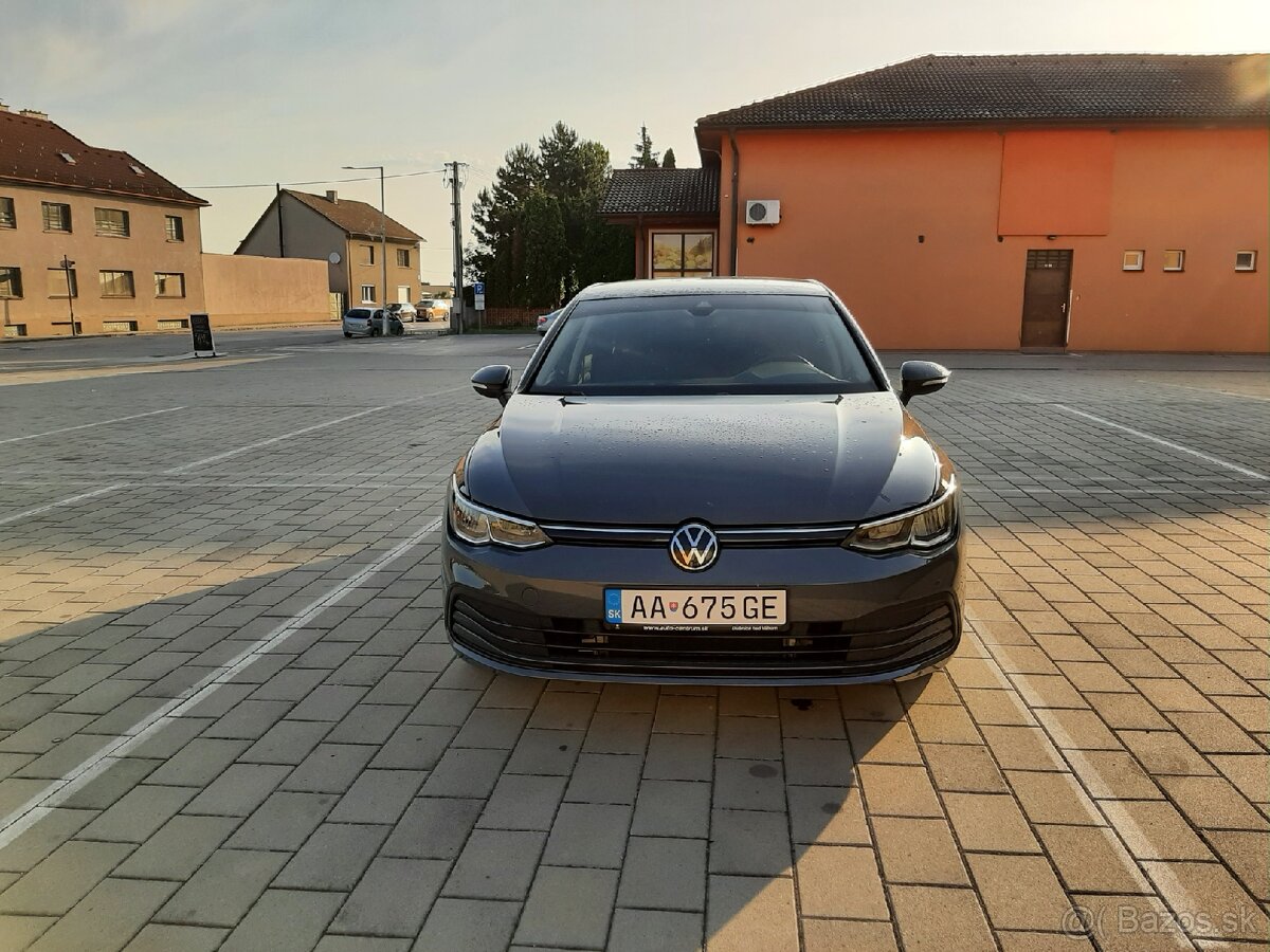 Volkswagen golf 8 1.5 etsi automat