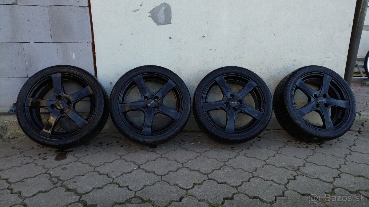 Dezent RE Dark 4x100 r16