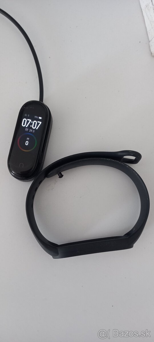 Fitness náramok Xiaomi Mi Smart Band 4 NFC