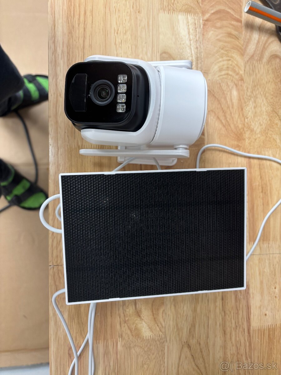 Predám wifi solárnu kameru