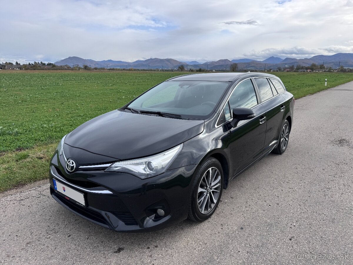 ✅ 2017 Toyota Avensis Touring Sports 2.0D-4D SR 1.maj