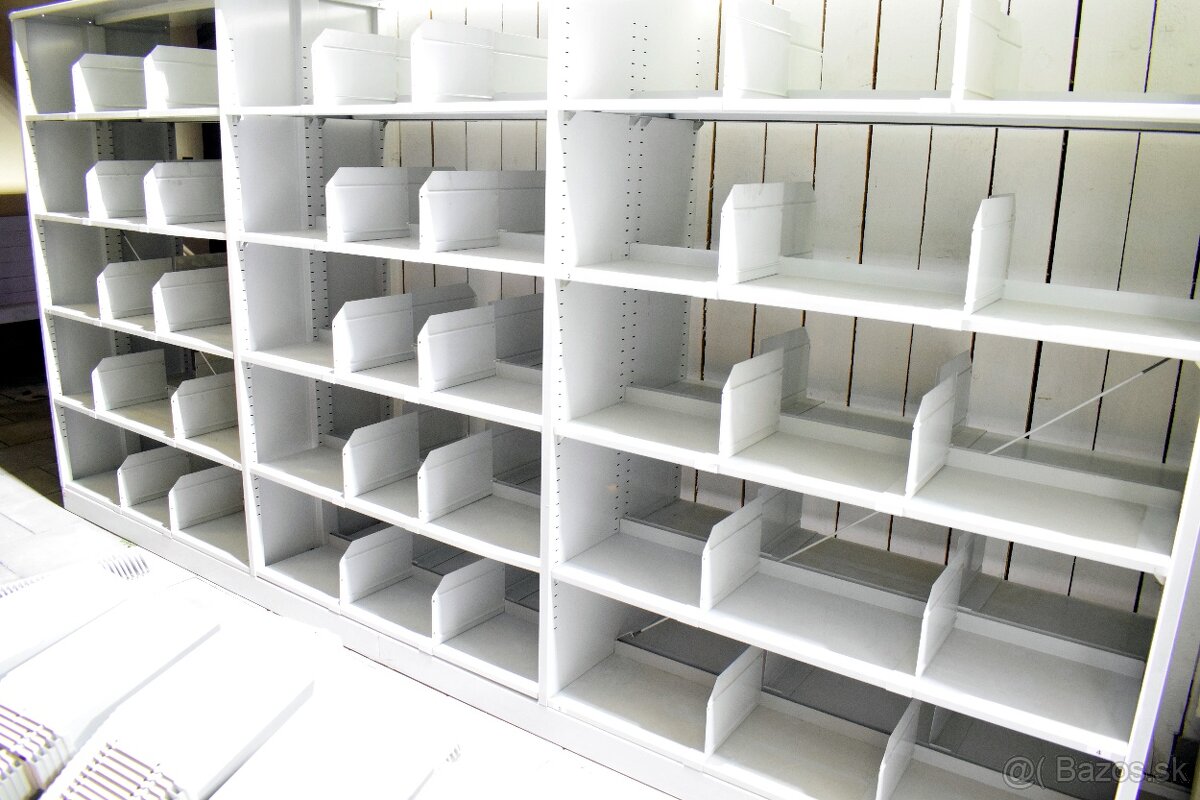 velky obojstranny plechovy regalovy system 380x193x63cm