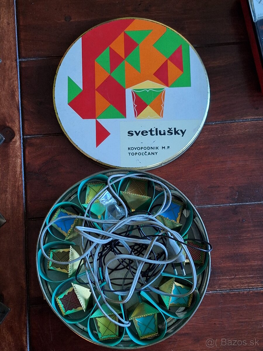 Staré vianočné svetlušky