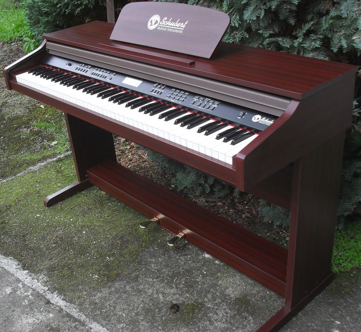 Digitální piano Schubert