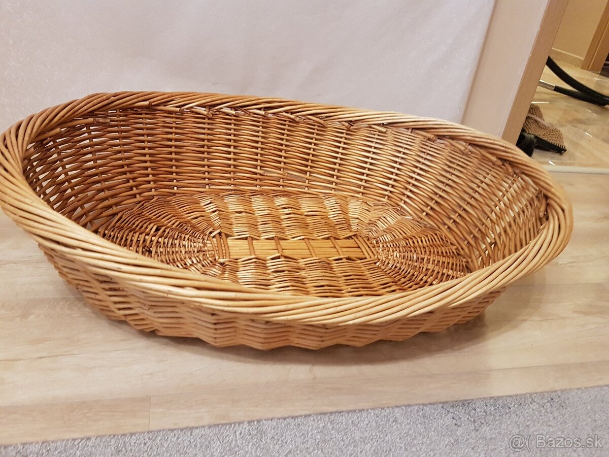 Predám prútenný koš pre psíka