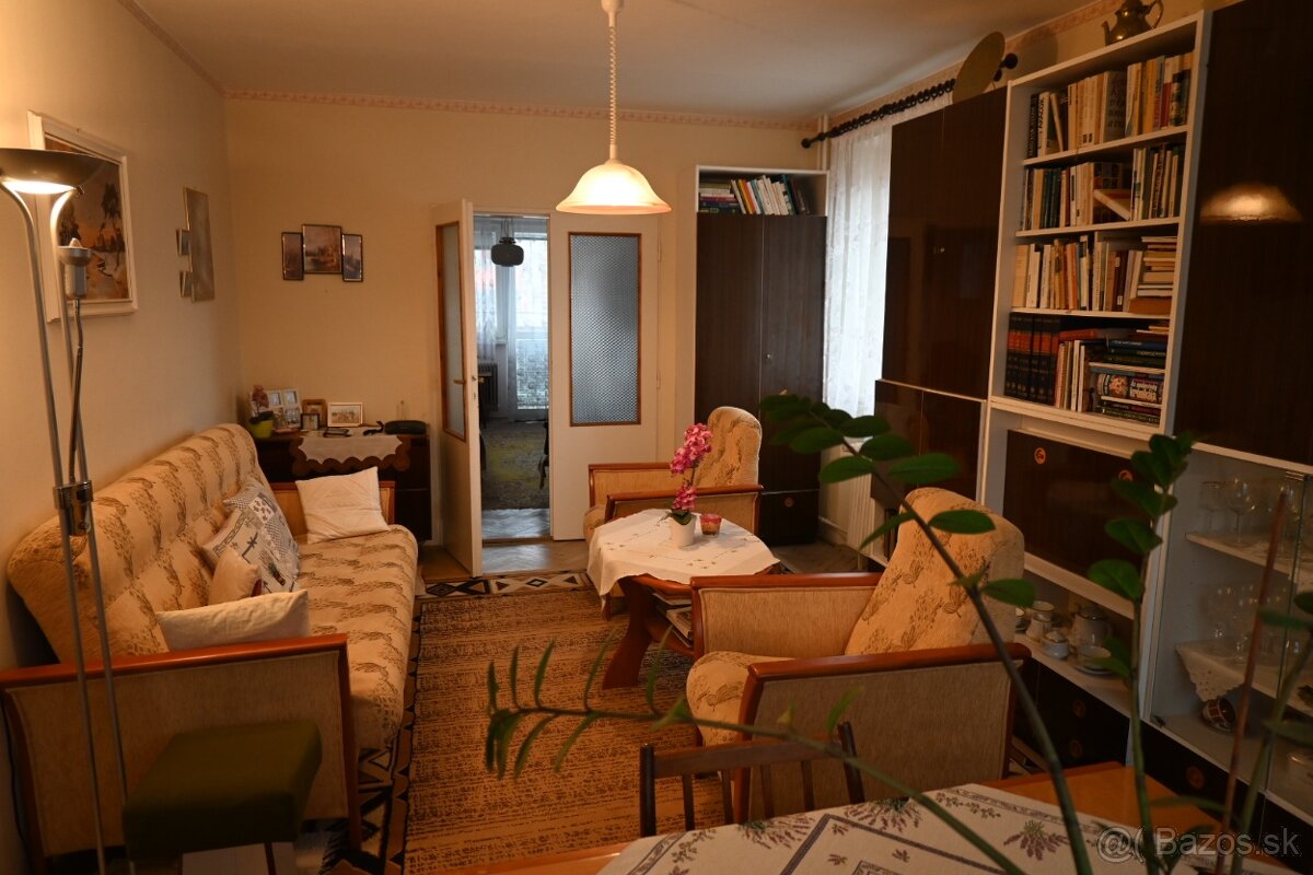 Predávame byt v Šahách blízko centra
