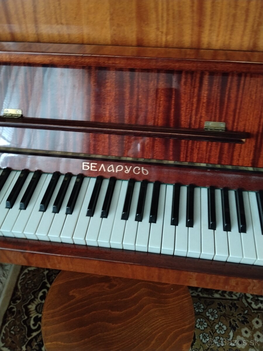 Predám klavír