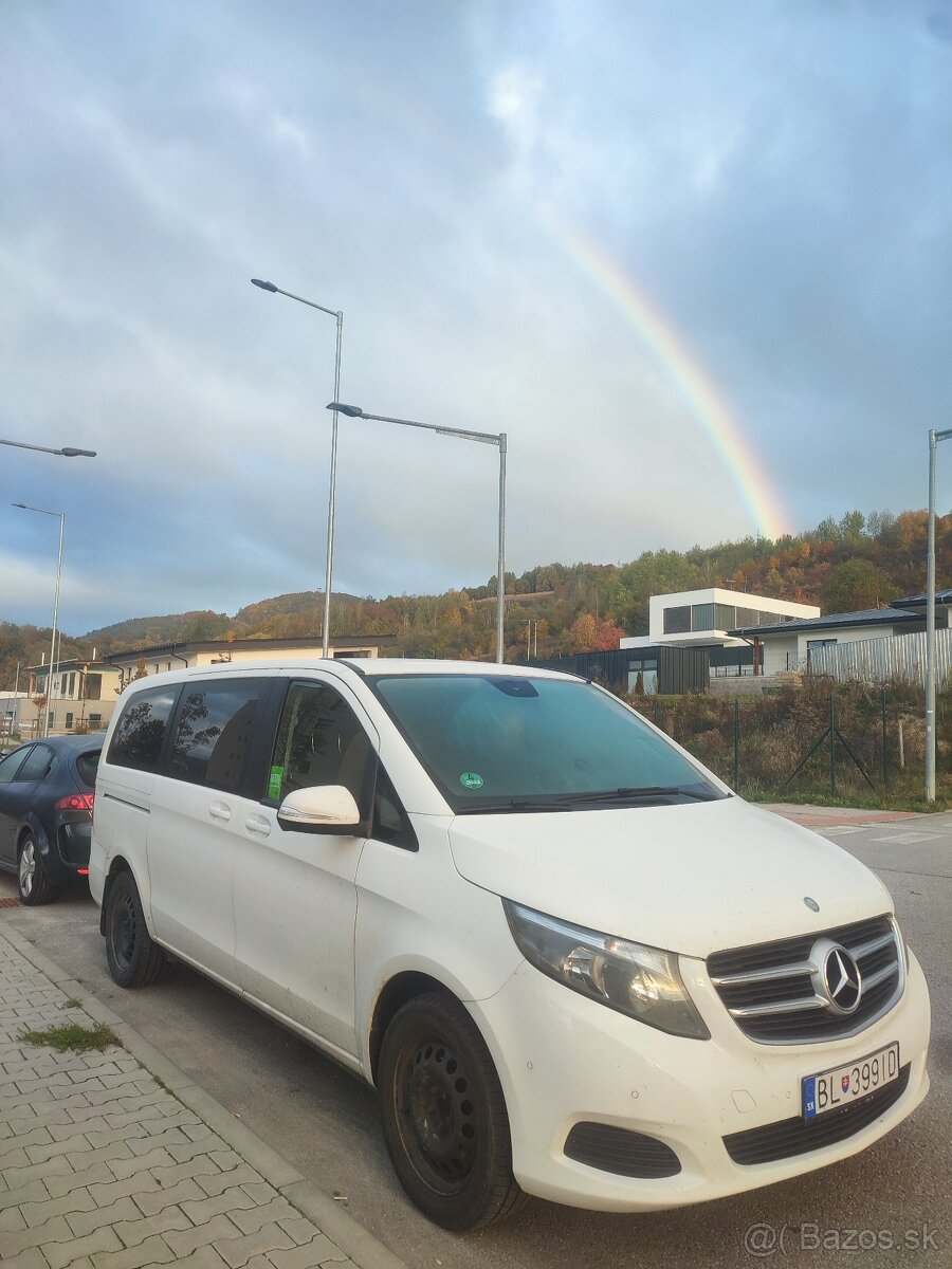 Mercedes Benz V220 D