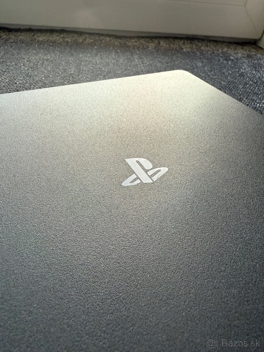 PS4 Slim 1TB