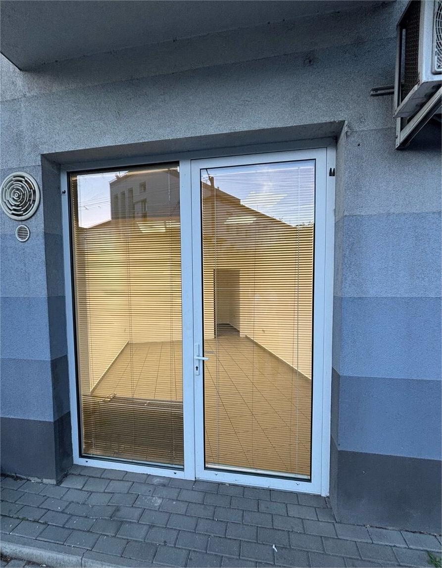 Na prenájom obchodný priestor v centre Sc na Moyzesovej ul.