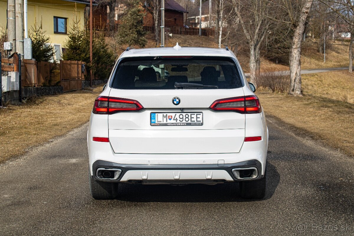 BMW X5 3.0d 195kW M Paket, Panorama HUD