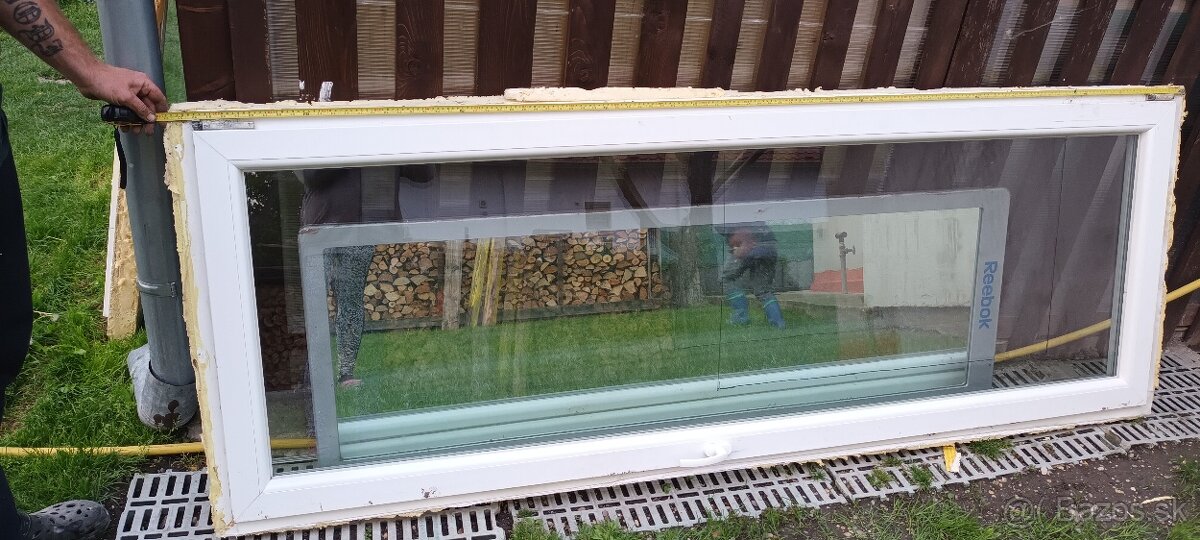 Predám plastove balkónové dvere