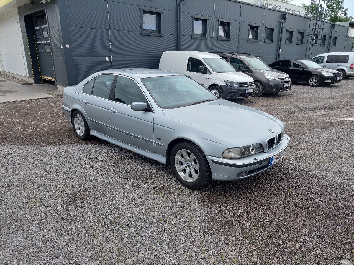 E39 520i 110kw lpg manuál vymena len bmw