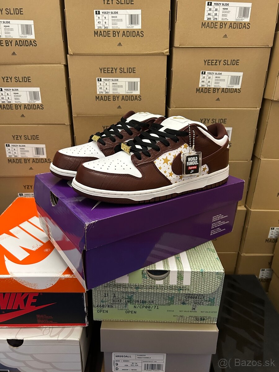 Nike SB Dunk Low X Supreme Stars Barkroot, 45