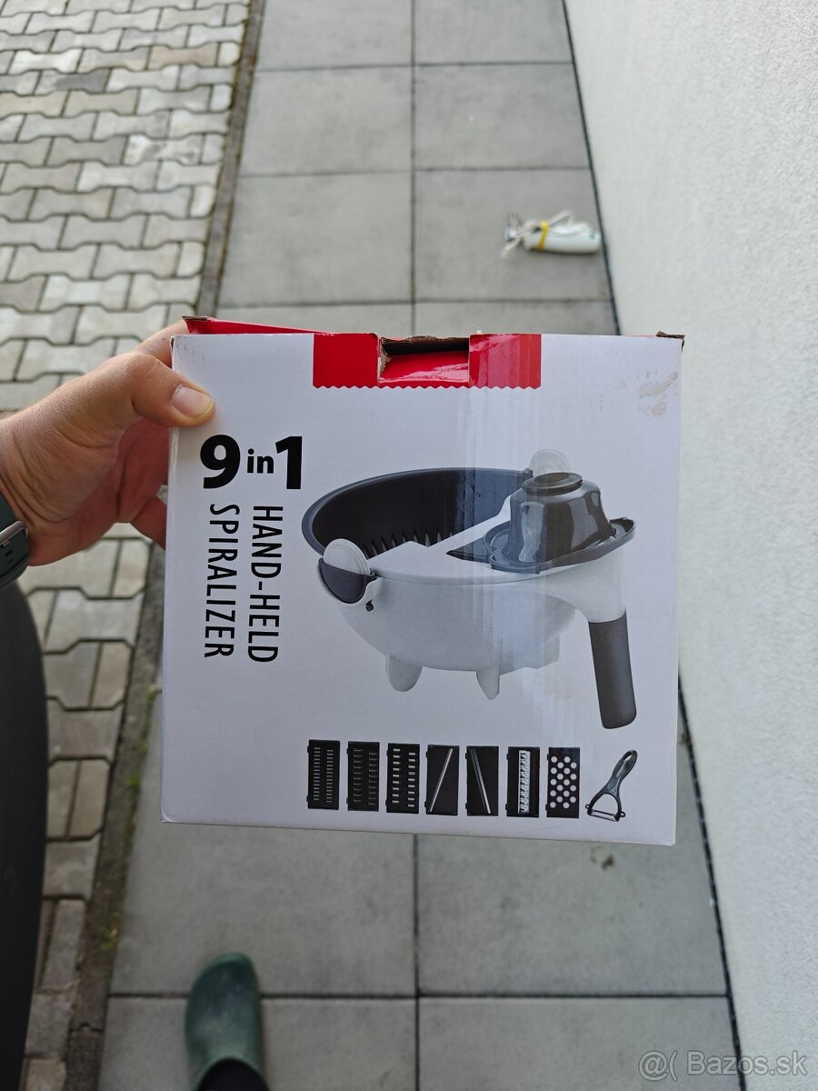 Verk Krájač zeleniny s cedidlom 9v1