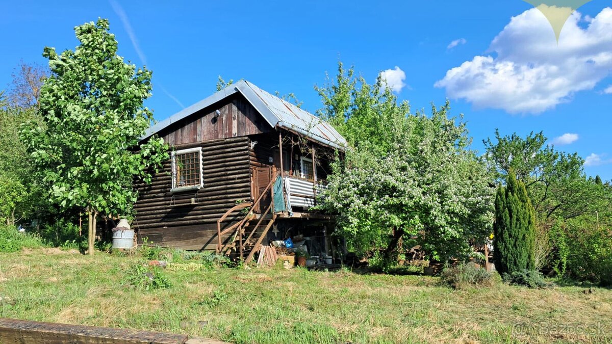 Predaj, podpivničená, murovaná záhradná chata s menšou záhra